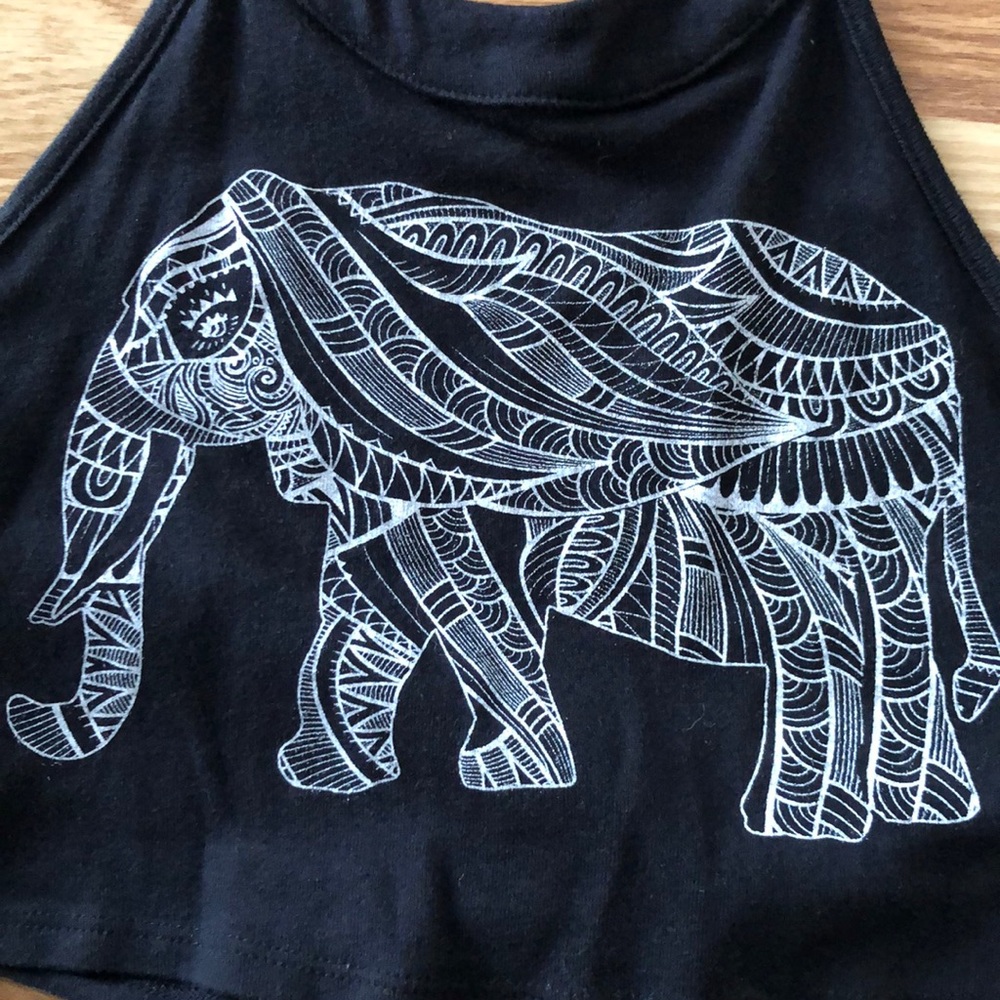 Elephant Crop Top - Picture 3 of 5
